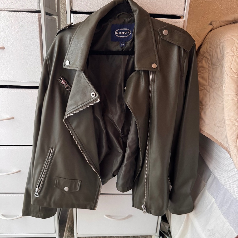 Army green Scoop leather jacket